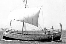 The replica Kyrenia II undersail near Athens in 1985; © 1985 Yiannis Vichos.